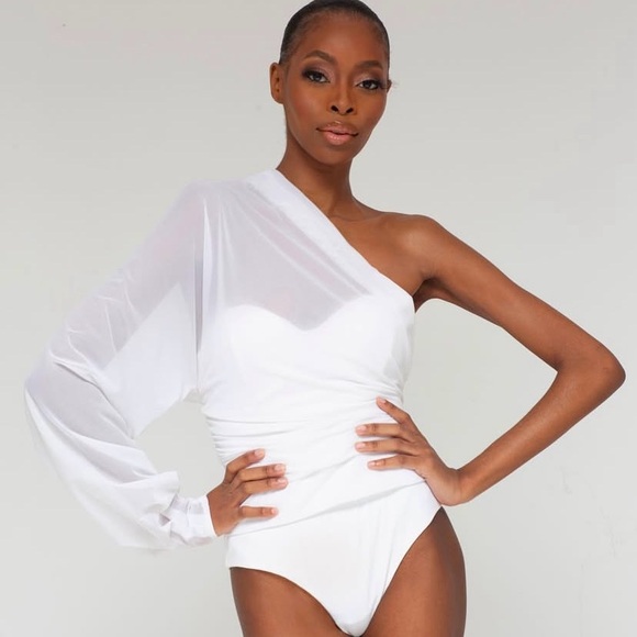 Body suit from Boutique Her Closet - Picture 1 of 2